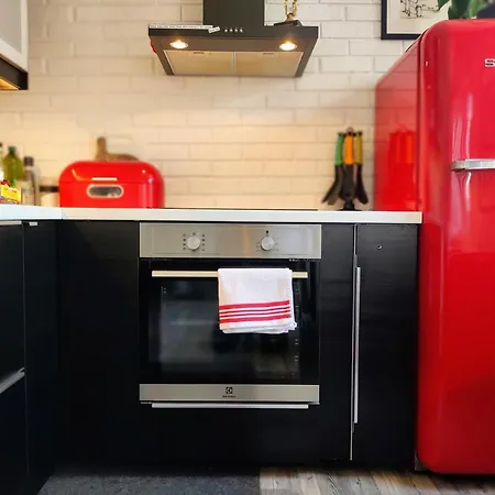 Cozee Bed & Breakfast 3*