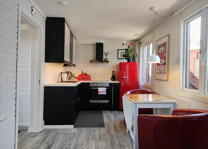 Cozee Bed & Breakfast 3*